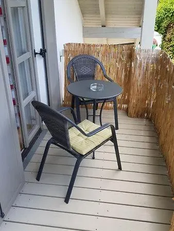 Apartment Laura Haus Weberfeld 4 *